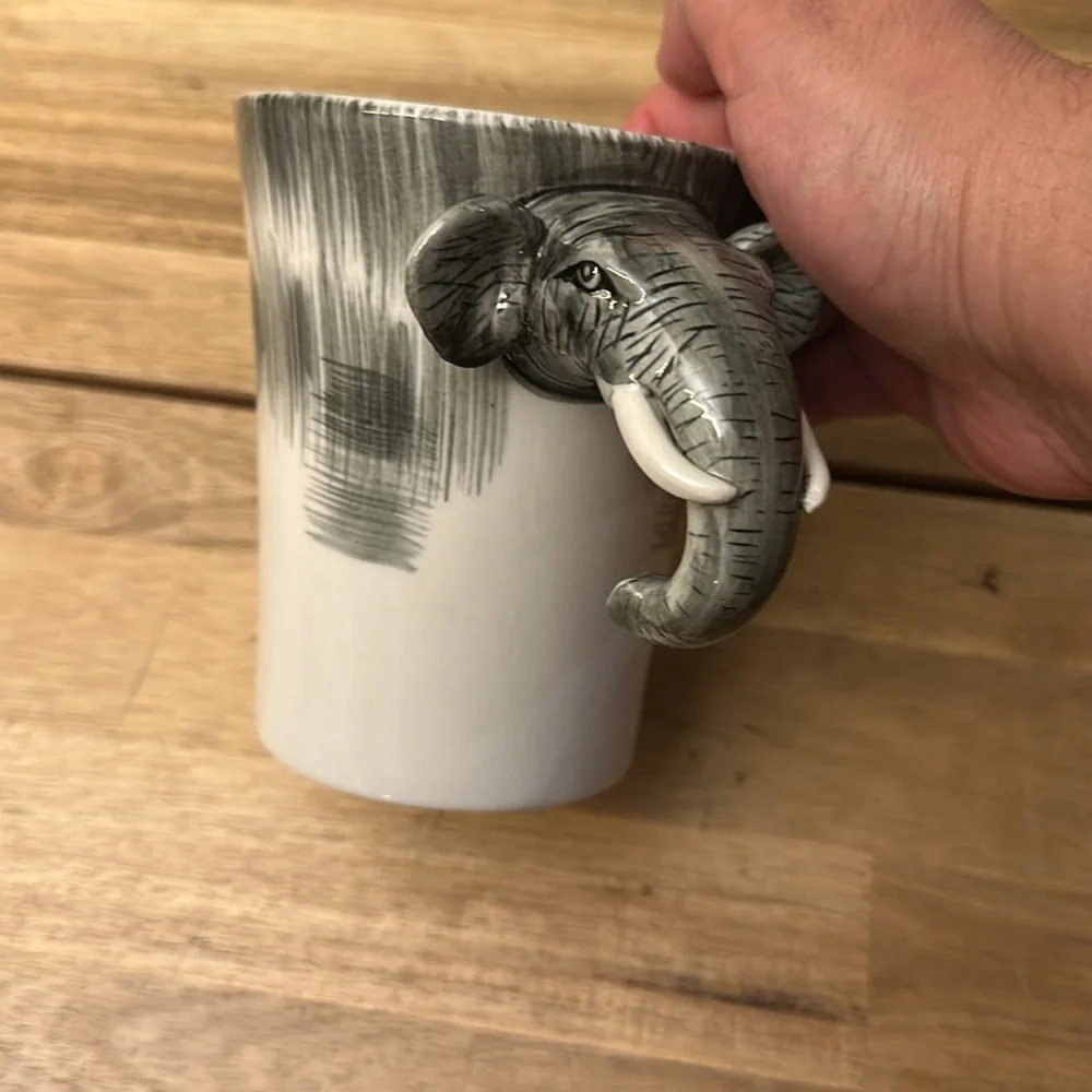 PIER 1 elephant mug